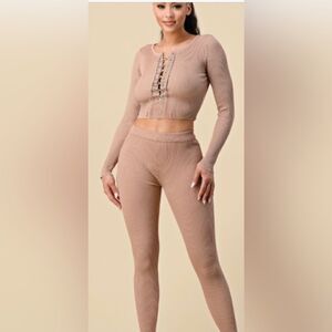 Immodel set pants and too long sleeve color light brown New
